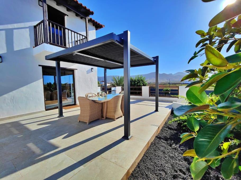 No 2. Stunning 4-bedroom With Large Pool Villa *